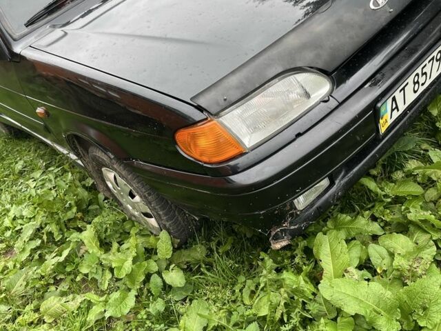 Черный ВАЗ 2115 Самара, объемом двигателя 1.6 л и пробегом 175 тыс. км за 1600 $, фото 2 на Automoto.ua