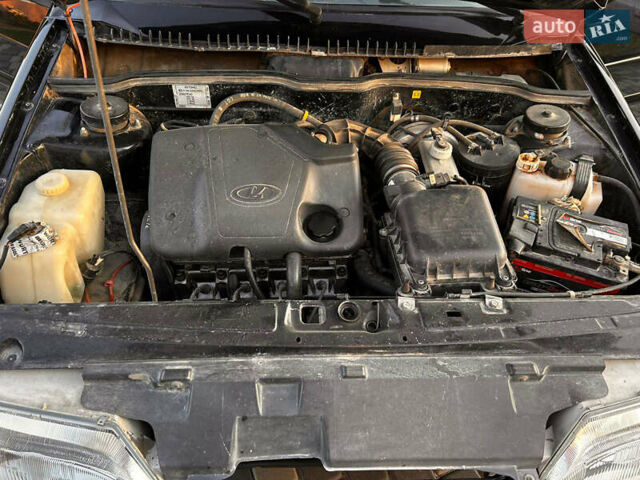 Черный ВАЗ 2115 Самара, объемом двигателя 1.6 л и пробегом 188 тыс. км за 3766 $, фото 9 на Automoto.ua