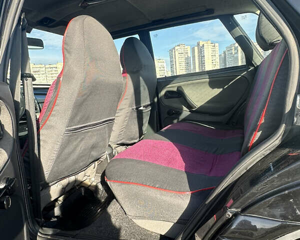 Чорний ВАЗ 2115 Самара, об'ємом двигуна 1.6 л та пробігом 153 тис. км за 2300 $, фото 9 на Automoto.ua