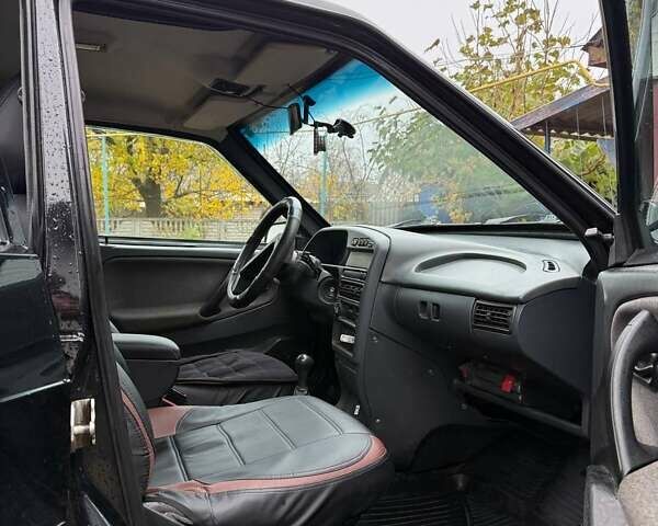 Черный ВАЗ 2115 Самара, объемом двигателя 1.6 л и пробегом 125 тыс. км за 2800 $, фото 8 на Automoto.ua