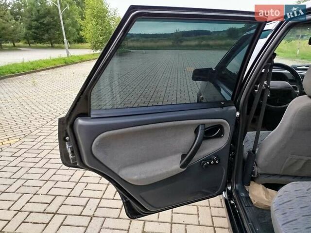 Черный ВАЗ 2115 Самара, объемом двигателя 1.6 л и пробегом 94 тыс. км за 3550 $, фото 38 на Automoto.ua