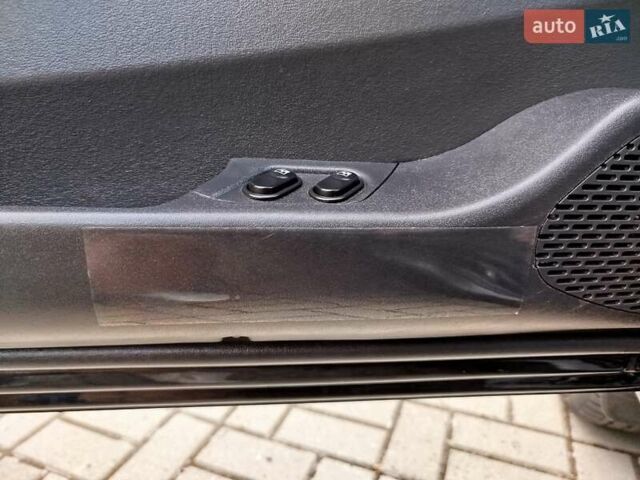 Черный ВАЗ 2115 Самара, объемом двигателя 1.6 л и пробегом 93 тыс. км за 3750 $, фото 18 на Automoto.ua