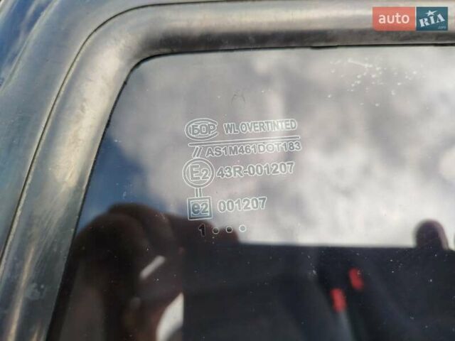 Черный ВАЗ 2115 Самара, объемом двигателя 1.6 л и пробегом 94 тыс. км за 3550 $, фото 55 на Automoto.ua