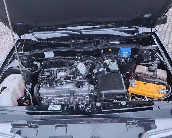 Черный ВАЗ 2115 Самара, объемом двигателя 1.6 л и пробегом 105 тыс. км за 2500 $, фото 3 на Automoto.ua