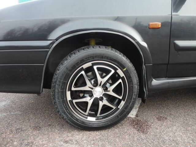 Черный ВАЗ 2115 Самара, объемом двигателя 1.6 л и пробегом 112 тыс. км за 3299 $, фото 4 на Automoto.ua