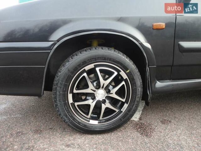 Черный ВАЗ 2115 Самара, объемом двигателя 1.6 л и пробегом 112 тыс. км за 3299 $, фото 4 на Automoto.ua