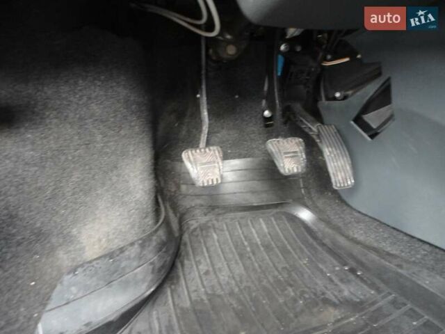 Черный ВАЗ 2115 Самара, объемом двигателя 1.6 л и пробегом 112 тыс. км за 3299 $, фото 15 на Automoto.ua