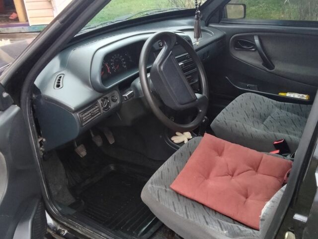 Черный ВАЗ 2115 Самара, объемом двигателя 1.6 л и пробегом 123 тыс. км за 1900 $, фото 11 на Automoto.ua