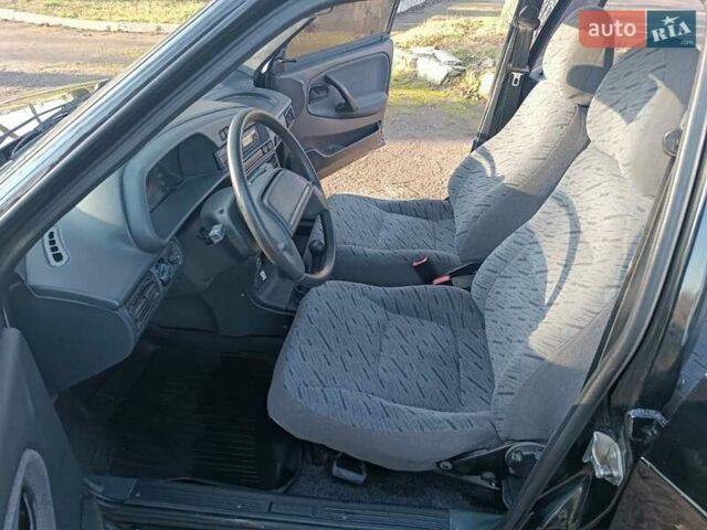 Черный ВАЗ 2115 Самара, объемом двигателя 1.6 л и пробегом 111 тыс. км за 1890 $, фото 14 на Automoto.ua