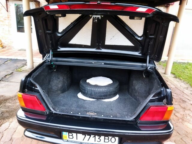 Черный ВАЗ 2115 Самара, объемом двигателя 1.6 л и пробегом 170 тыс. км за 2550 $, фото 11 на Automoto.ua