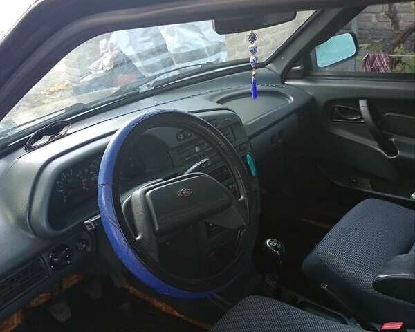 Чорний ВАЗ 2115 Самара, об'ємом двигуна 1.6 л та пробігом 97 тис. км за 3500 $, фото 13 на Automoto.ua