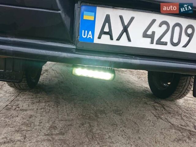 Черный ВАЗ 2115 Самара, объемом двигателя 1.6 л и пробегом 210 тыс. км за 3000 $, фото 25 на Automoto.ua