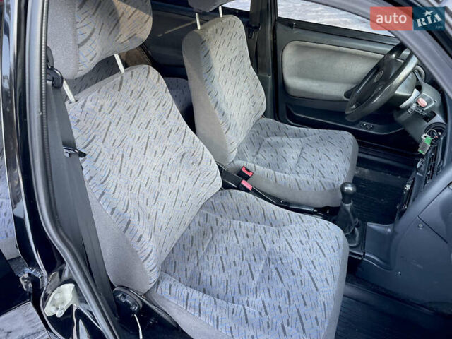 Черный ВАЗ 2115 Самара, объемом двигателя 1.6 л и пробегом 163 тыс. км за 2850 $, фото 17 на Automoto.ua