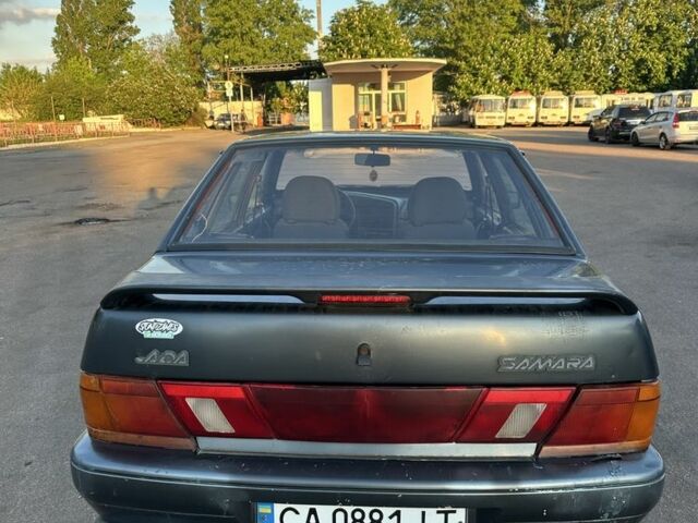 Чорний ВАЗ 2115 Самара, об'ємом двигуна 1.6 л та пробігом 300 тис. км за 1350 $, фото 4 на Automoto.ua