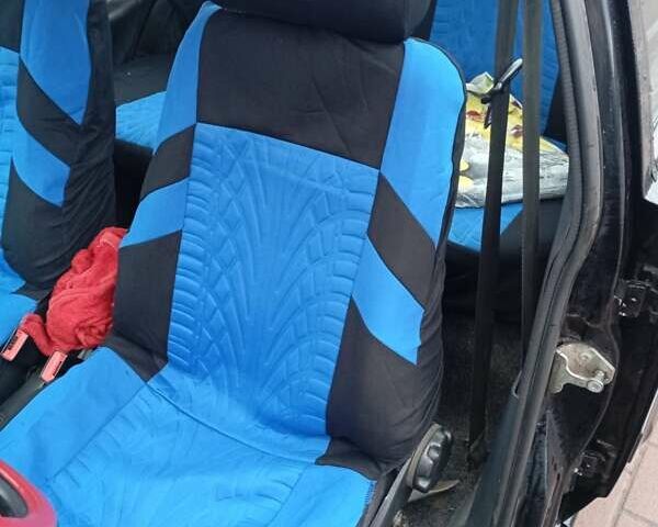 Чорний ВАЗ 2115 Самара, об'ємом двигуна 1.6 л та пробігом 93 тис. км за 3000 $, фото 5 на Automoto.ua