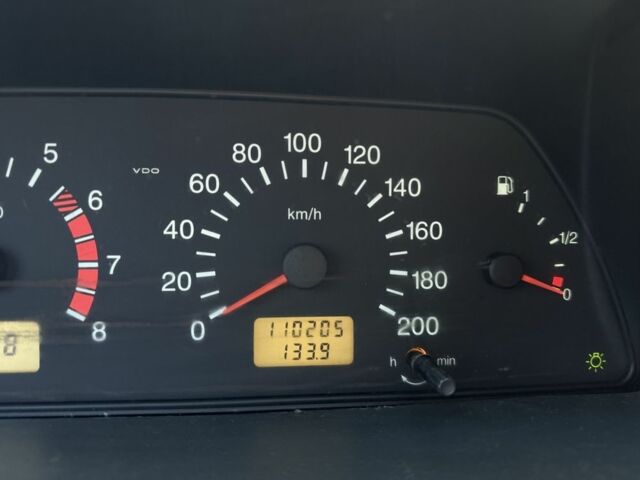 Черный ВАЗ 2115 Самара, объемом двигателя 1.6 л и пробегом 110 тыс. км за 2500 $, фото 2 на Automoto.ua