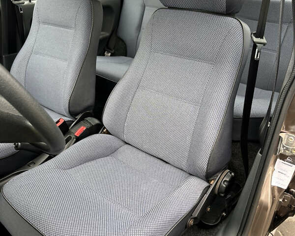 ВАЗ 2115 Самара 2008 у Умани на Automoto.ua Коричневий ВАЗ 2115 Самара, об'ємом двигуна 1.6 л та пробігом 44 тис. км за 4000 $, фото 1 на Automoto.ua