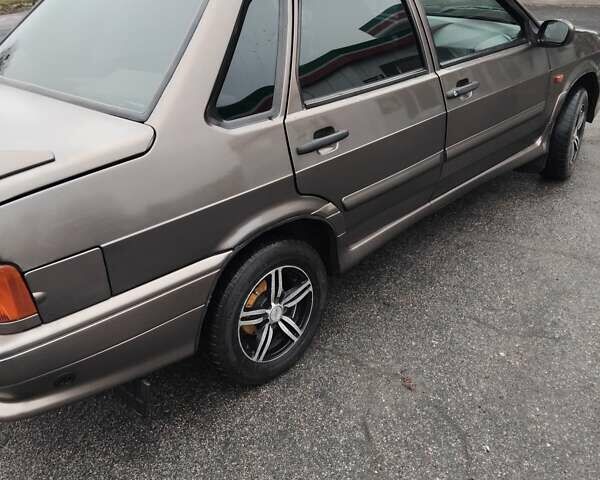 Коричневый ВАЗ 2115 Самара, объемом двигателя 1.6 л и пробегом 207 тыс. км за 2500 $, фото 2 на Automoto.ua