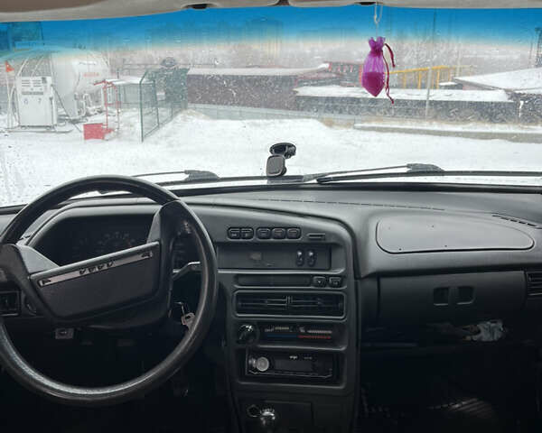 Червоний ВАЗ 2115 Самара, об'ємом двигуна 1.5 л та пробігом 223 тис. км за 1600 $, фото 12 на Automoto.ua