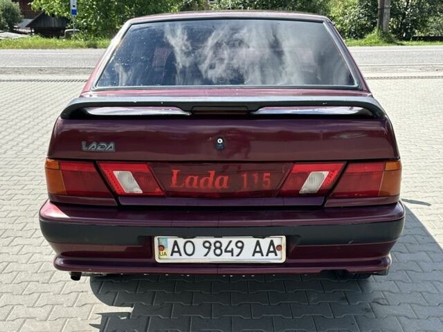 Красный ВАЗ 2115 Самара, объемом двигателя 1.5 л и пробегом 243 тыс. км за 1650 $, фото 3 на Automoto.ua