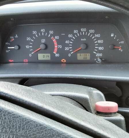 Красный ВАЗ 2115 Самара, объемом двигателя 1.5 л и пробегом 61 тыс. км за 2800 $, фото 3 на Automoto.ua