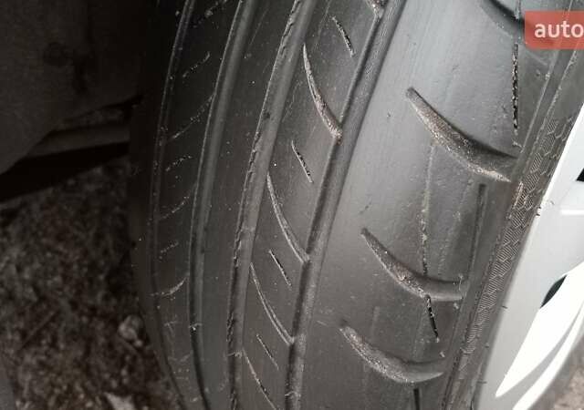 Червоний ВАЗ 2115 Самара, об'ємом двигуна 1.5 л та пробігом 200 тис. км за 1199 $, фото 11 на Automoto.ua