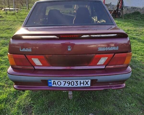 Красный ВАЗ 2115 Самара, объемом двигателя 1.5 л и пробегом 194 тыс. км за 1900 $, фото 3 на Automoto.ua