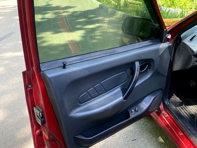 Красный ВАЗ 2115 Самара, объемом двигателя 1.6 л и пробегом 208 тыс. км за 2400 $, фото 10 на Automoto.ua