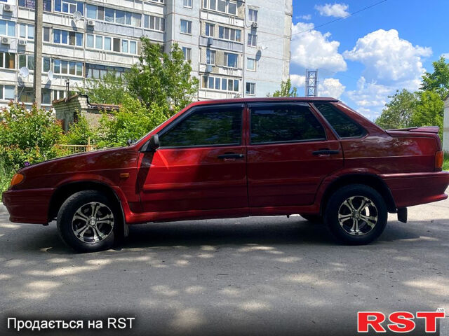 Красный ВАЗ 2115 Самара, объемом двигателя 1.6 л и пробегом 208 тыс. км за 2400 $, фото 2 на Automoto.ua