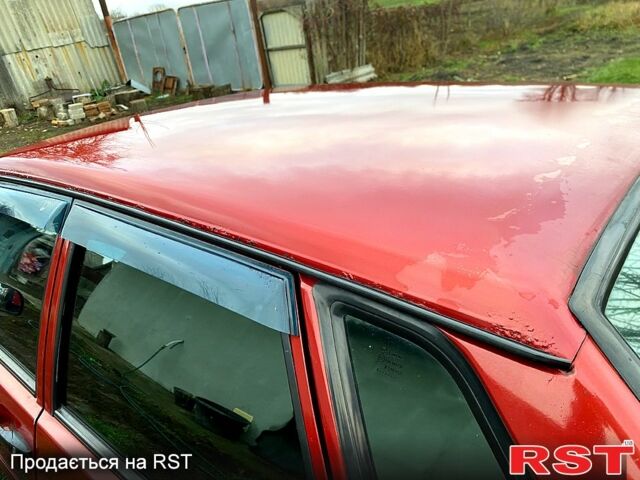 Красный ВАЗ 2115 Самара, объемом двигателя 1.6 л и пробегом 329 тыс. км за 1800 $, фото 2 на Automoto.ua