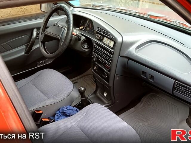 Червоний ВАЗ 2115 Самара, об'ємом двигуна 1.6 л та пробігом 186 тис. км за 2600 $, фото 4 на Automoto.ua