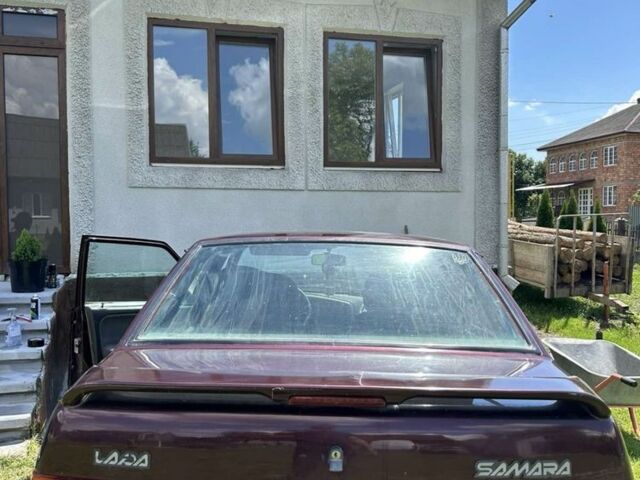 Червоний ВАЗ 2115 Самара, об'ємом двигуна 1.6 л та пробігом 130 тис. км за 1800 $, фото 5 на Automoto.ua
