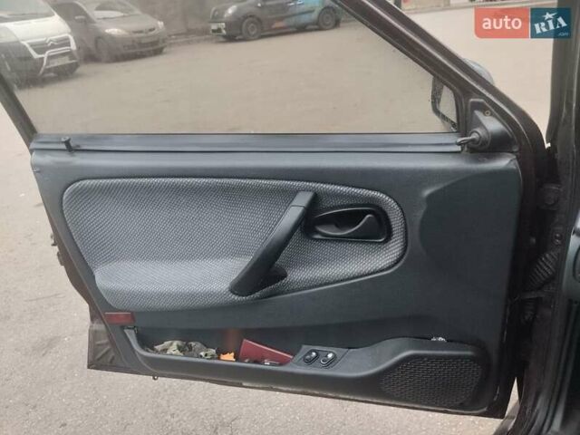 Красный ВАЗ 2115 Самара, объемом двигателя 1 л и пробегом 212 тыс. км за 1700 $, фото 11 на Automoto.ua