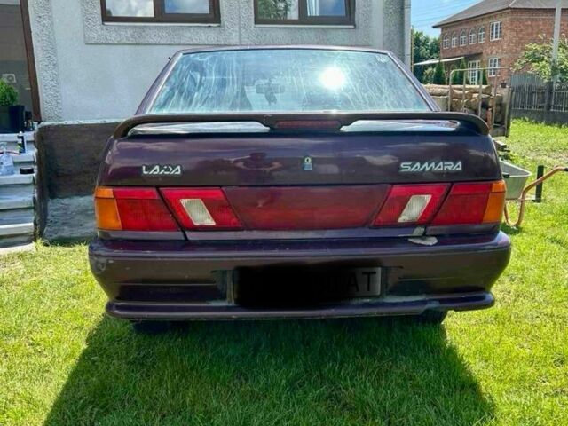 Червоний ВАЗ 2115 Самара, об'ємом двигуна 1.6 л та пробігом 130 тис. км за 1800 $, фото 1 на Automoto.ua