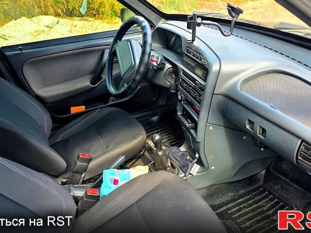 ВАЗ 2115 Самара 2011 в Боярка на Automoto.ua Красный ВАЗ 2115 Самара, объемом двигателя 1.6 л и пробегом 180 тыс. км за 1700 $, фото 5 на Automoto.ua