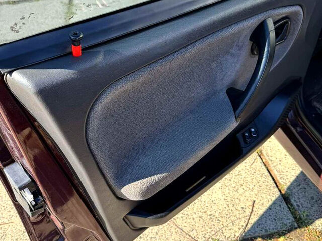 Красный ВАЗ 2115 Самара, объемом двигателя 1.6 л и пробегом 150 тыс. км за 2800 $, фото 9 на Automoto.ua