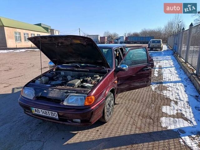 Красный ВАЗ 2115 Самара, объемом двигателя 1.6 л и пробегом 156 тыс. км за 3500 $, фото 1 на Automoto.ua