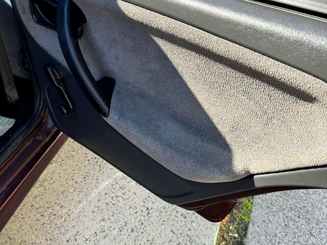 Красный ВАЗ 2115 Самара, объемом двигателя 1.6 л и пробегом 150 тыс. км за 2800 $, фото 10 на Automoto.ua