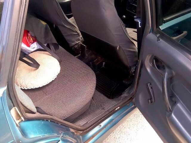 ВАЗ 2115 Самара, объемом двигателя 1.5 л и пробегом 200 тыс. км за 1400 $, фото 3 на Automoto.ua