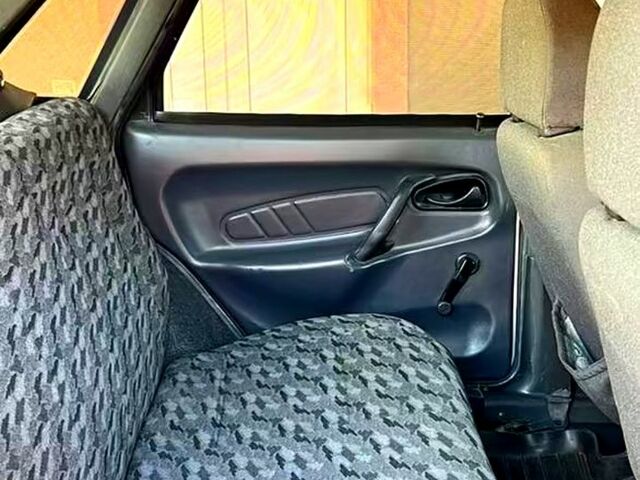 ВАЗ 2115 Самара, объемом двигателя 1.5 л и пробегом 200 тыс. км за 1600 $, фото 4 на Automoto.ua