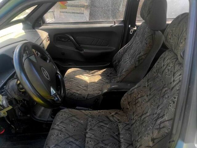 ВАЗ 2115 Самара, объемом двигателя 1.5 л и пробегом 200 тыс. км за 1080 $, фото 7 на Automoto.ua