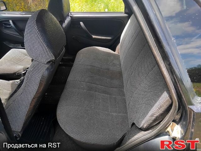 ВАЗ 2115 Самара, объемом двигателя 1.6 л и пробегом 213 тыс. км за 1599 $, фото 9 на Automoto.ua