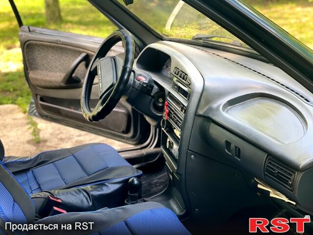 ВАЗ 2115 Самара, объемом двигателя 1.6 л и пробегом 184 тыс. км за 2000 $, фото 8 на Automoto.ua