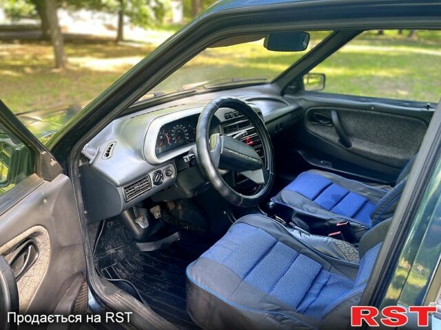 ВАЗ 2115 Самара, объемом двигателя 1.6 л и пробегом 184 тыс. км за 2000 $, фото 6 на Automoto.ua