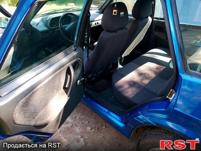 ВАЗ 2115 Самара, объемом двигателя 1.6 л и пробегом 200 тыс. км за 1850 $, фото 5 на Automoto.ua
