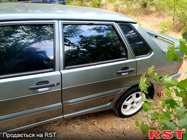 ВАЗ 2115 Самара, объемом двигателя 1.6 л и пробегом 180 тыс. км за 2000 $, фото 4 на Automoto.ua