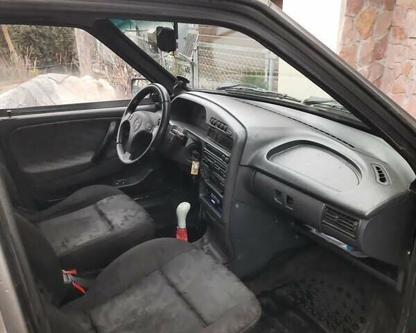ВАЗ 2115 Самара, об'ємом двигуна 1.6 л та пробігом 331 тис. км за 1750 $, фото 11 на Automoto.ua