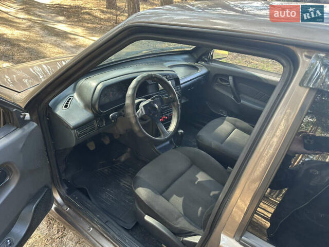 ВАЗ 2115 Самара, объемом двигателя 1.6 л и пробегом 200 тыс. км за 2200 $, фото 11 на Automoto.ua