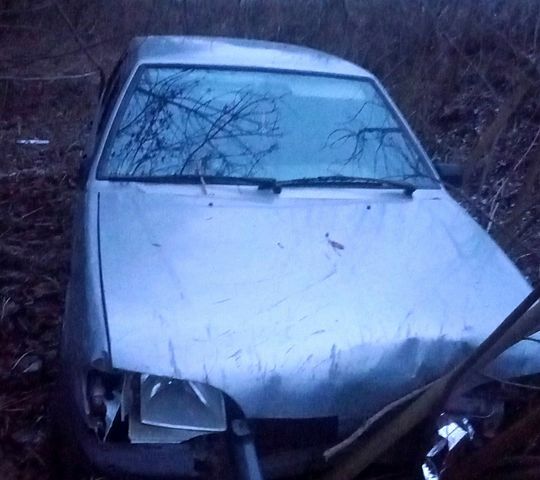 ВАЗ 2115 Самара, об'ємом двигуна 1.6 л та пробігом 250 тис. км за 400 $, фото 4 на Automoto.ua