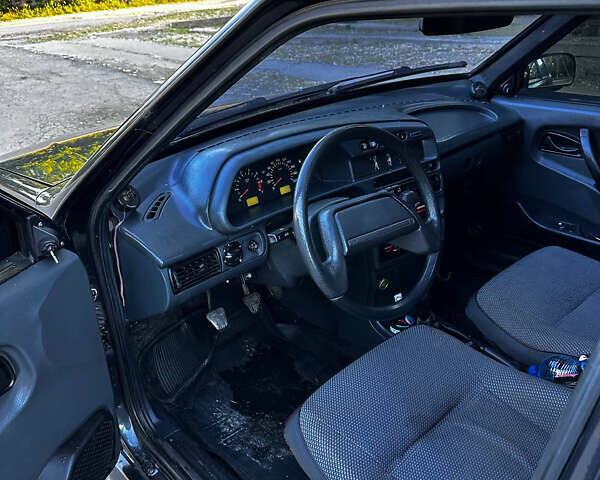 ВАЗ 2115 Самара, объемом двигателя 0 л и пробегом 200 тыс. км за 2800 $, фото 5 на Automoto.ua